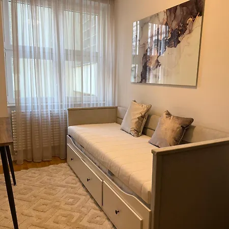 Danube Gravel Lägenhet *