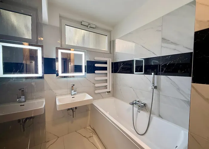 Danube Gravel * Budapest