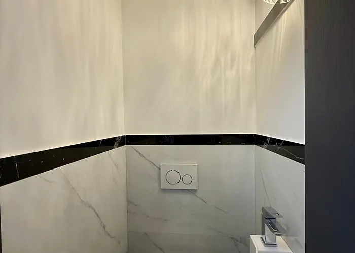 Danube Gravel Budapest